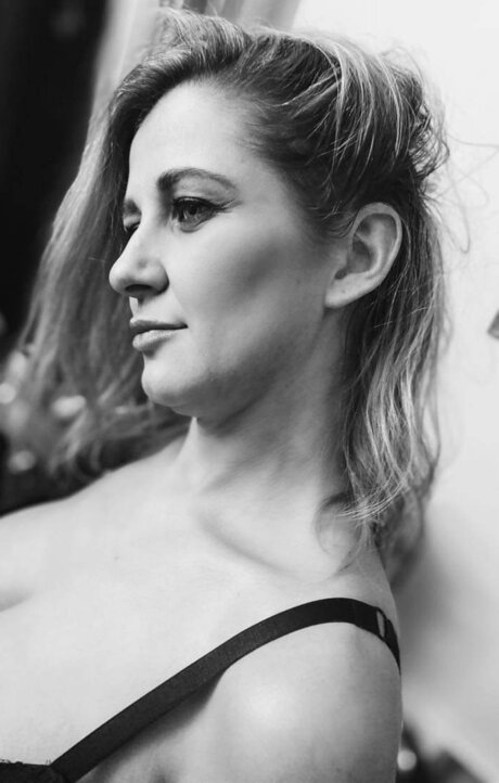 Little M sex model pic