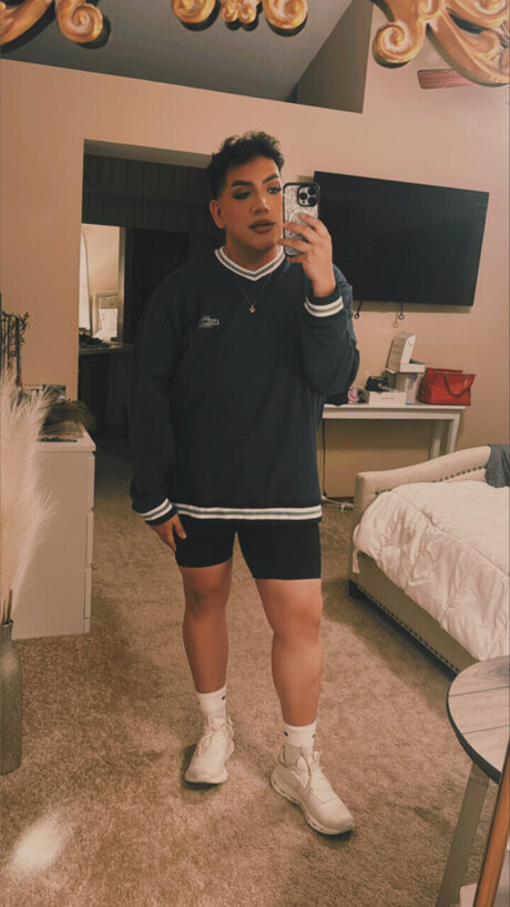 Baddie star sex galleries