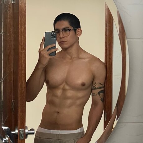 Cesar naked actress pics