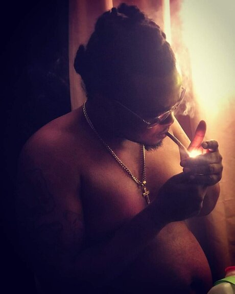 TeddyB pornographic star pictures