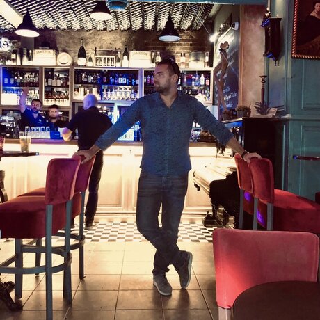 NewAgeHero star pretty gallery