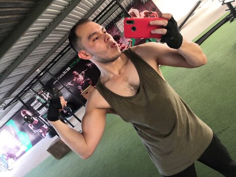 EnriqueAlvarez nude star archive