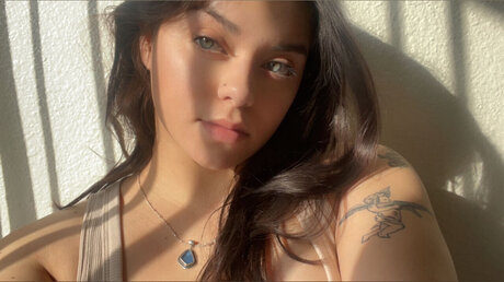 Mirrbaby xxx pornstar images