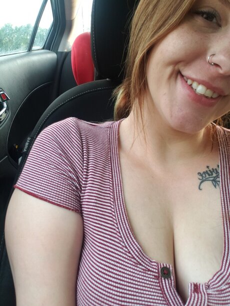 GingerSnap 95 model erotic photo