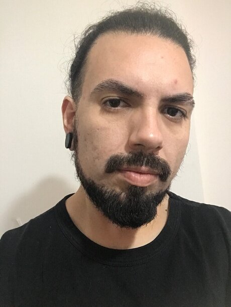 Se or Equis exclusive actress galleries