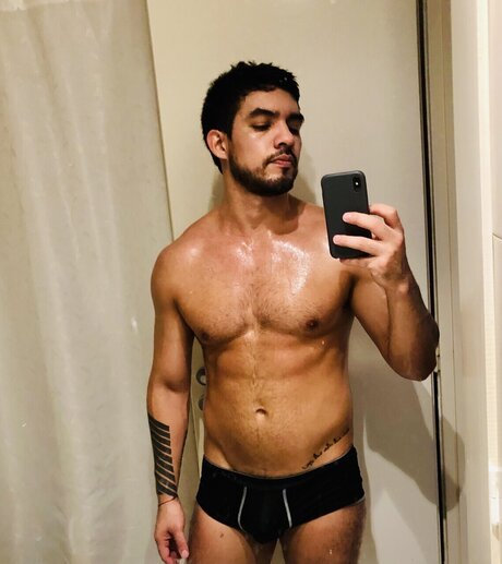 _thenanux_ naked star pictures