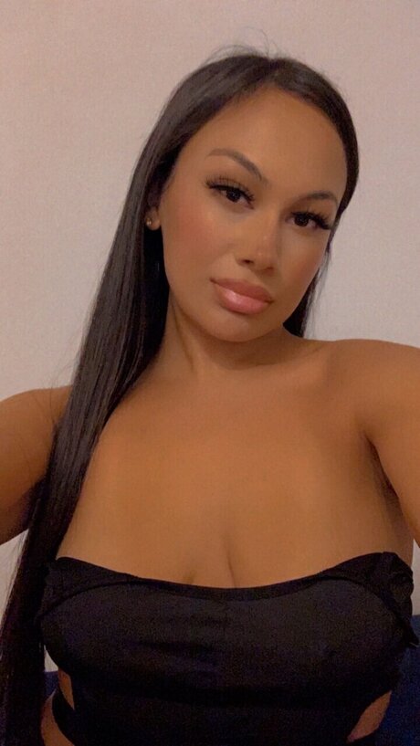 Missoxana pornstar perfect image