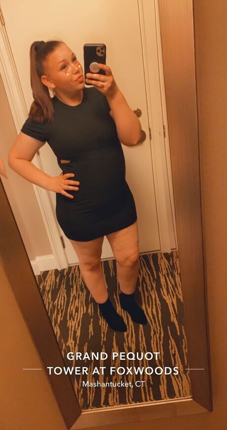 XoGoddessHailey pornstar erotic pictures