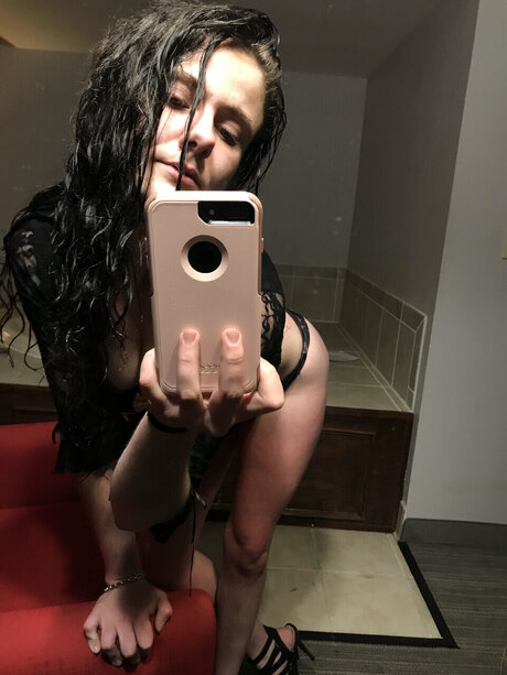 Lorie Lust pornstar sexy images