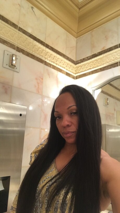 Kali Kapri porn model archive