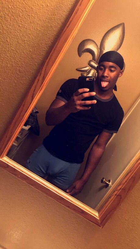 Eatmeup_ model xxx pics