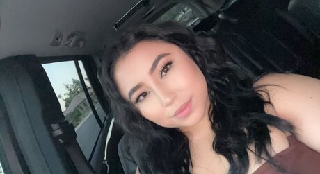 Sarai hot pornstar image