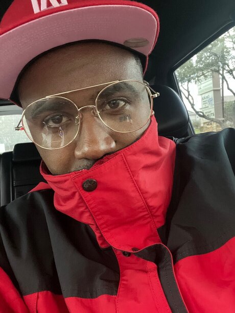 Mongoose hot star image