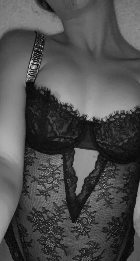 Carlee xxx model images