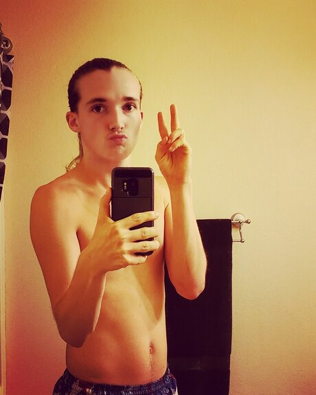 Wyatt Lehr sexy model gallery