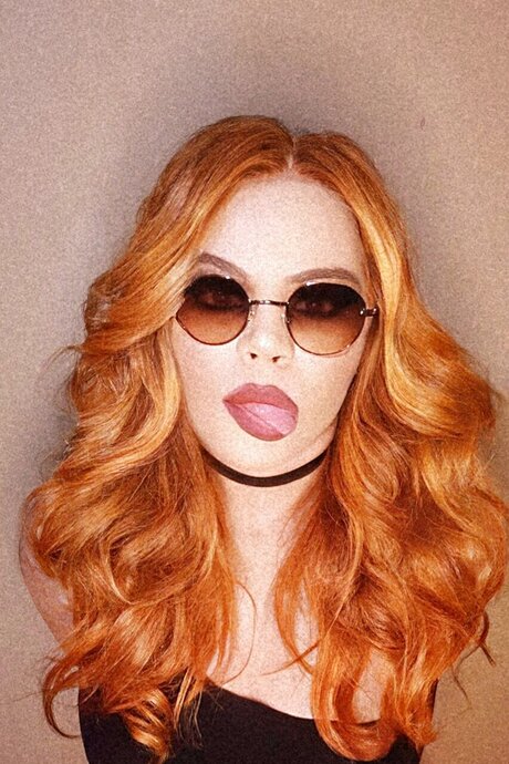 MAYA BIACHINI hd star img