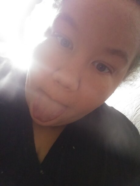 Victorya Lawrence model galleries