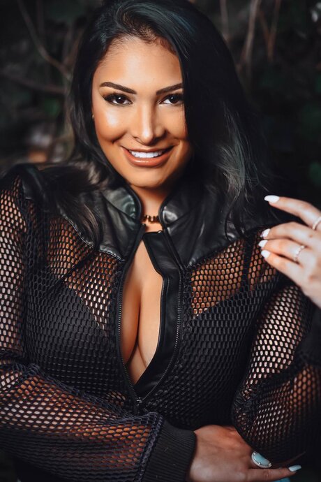 mommy onlyfans sexy images