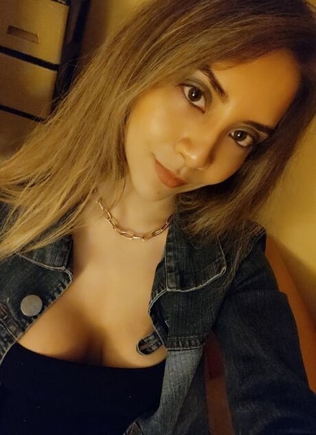 Mj Davila pornstar erotic pic