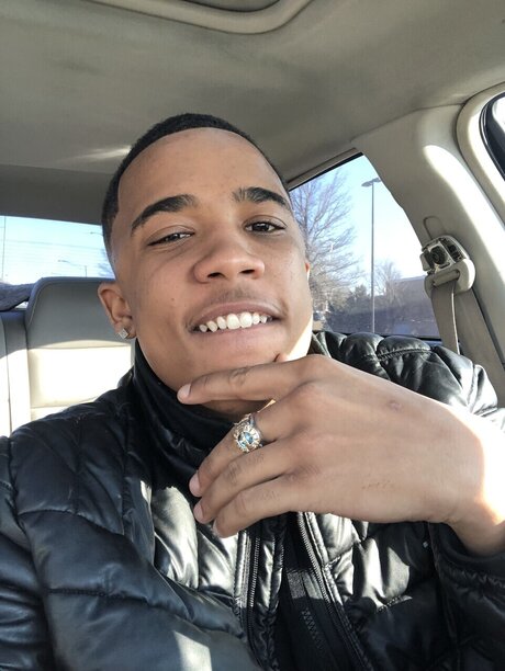 G money dafadegod art model gallery