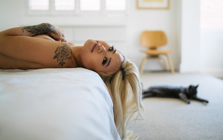 Sarinasong exclusive actress galleries