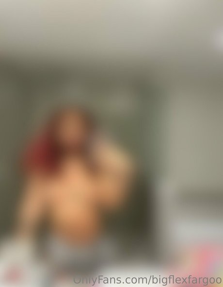 bigflexfargoo naked pornstar archive