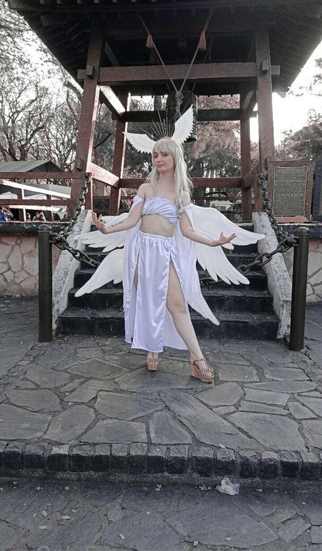 petite enfer exclusive model img