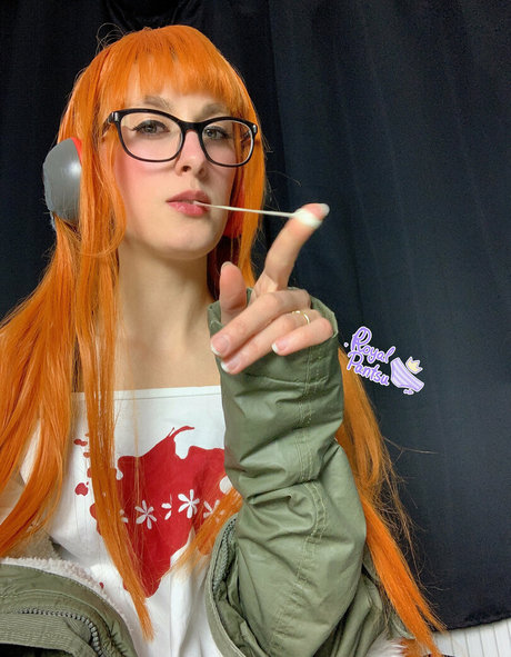 royalpantsu naked model archive