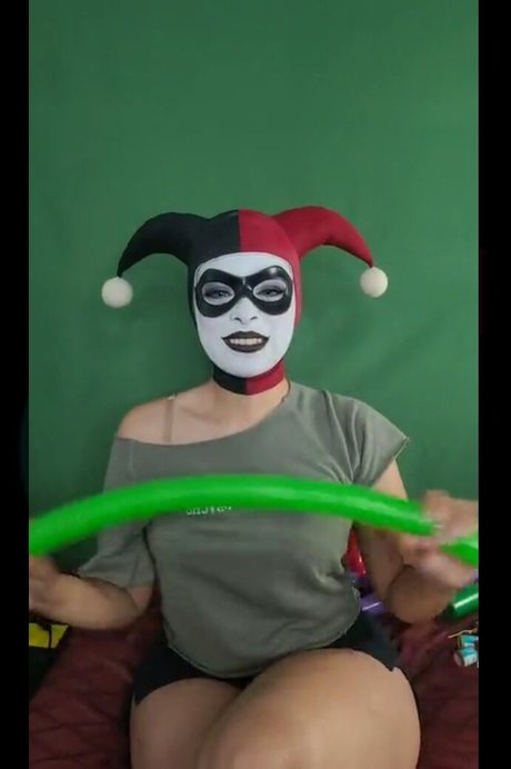 Enasni Vee star beautiful img