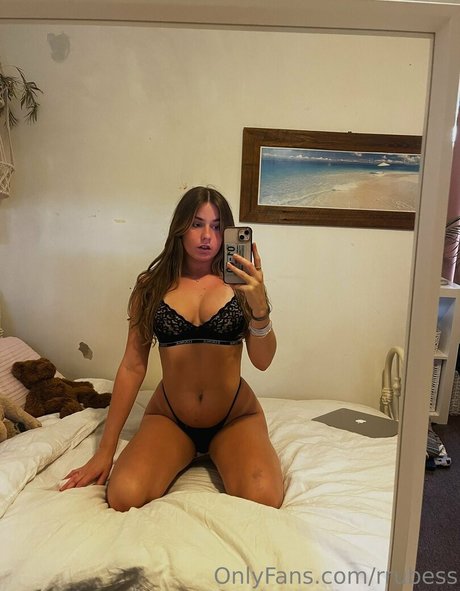 rrubess star hd pics