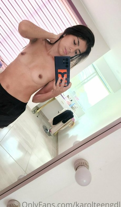 karolteengdl star perfect photo