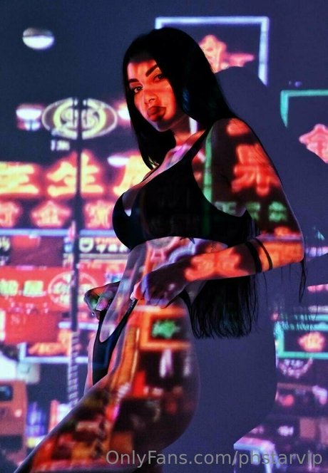 russian mom onlyfans top picture