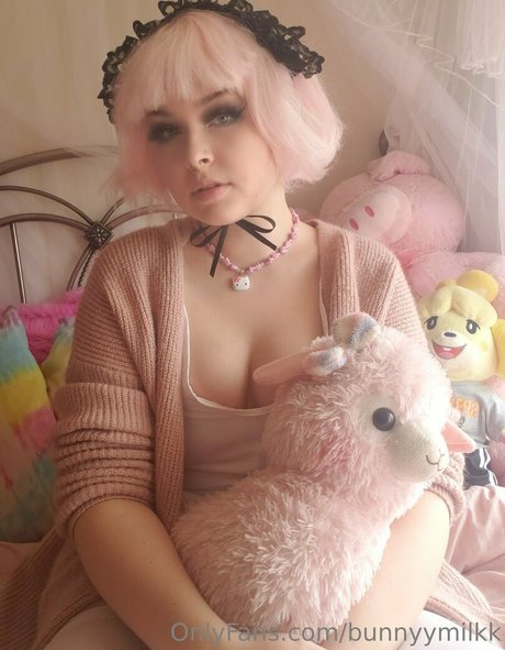 shemale fucks girl onlyfans free sexy image