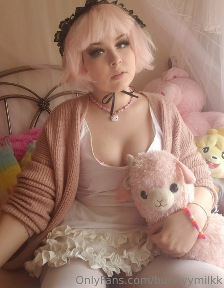 non nude onlyfans hot nude img