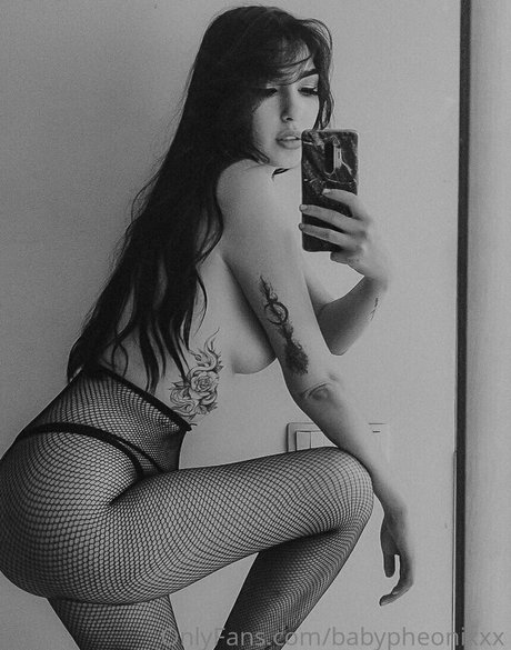 babypheonixxx xxx star galleries
