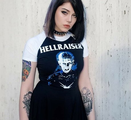 Pixxie rotten erotic actress pictures