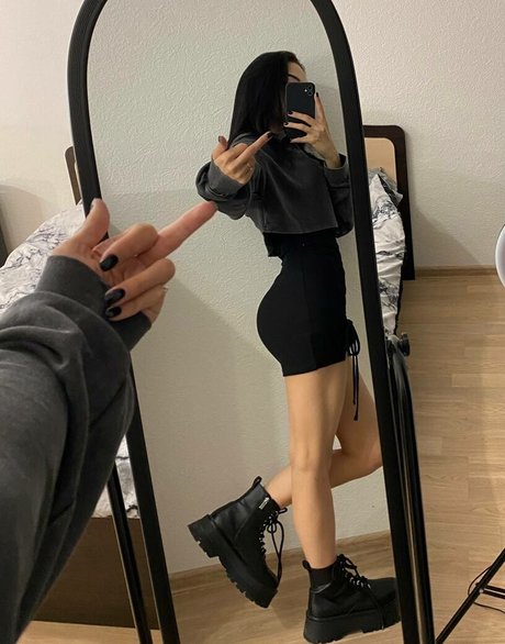 shmakovajojo beautiful model img