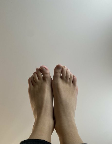 justmylovingfeet model porn photos