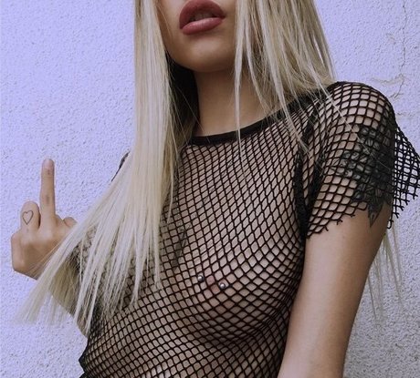 Vicky Balena pornstar beautiful img