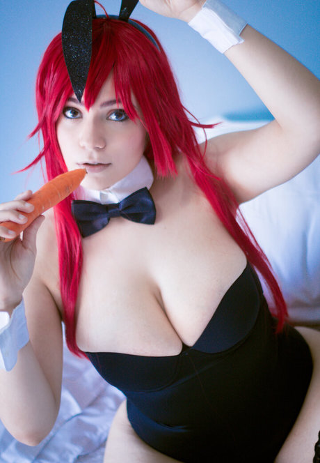 Juka Crasoves model adult pictures