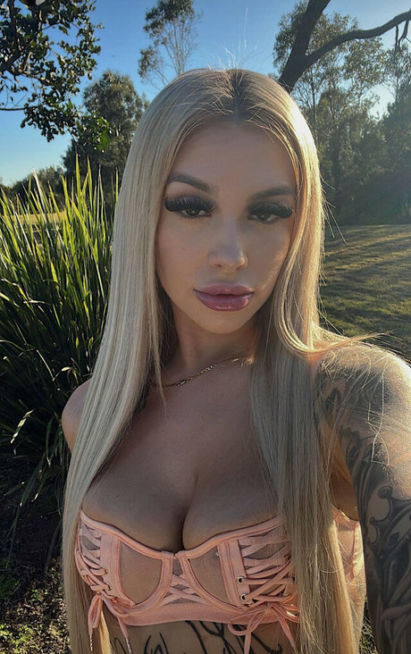 C harlixe xxx star photos