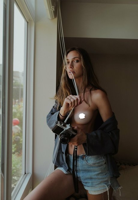 Emily Hall model pornographic archive