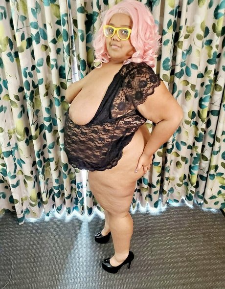 shyspells art actress pictures