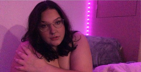 squishmellow20 naked model galleries