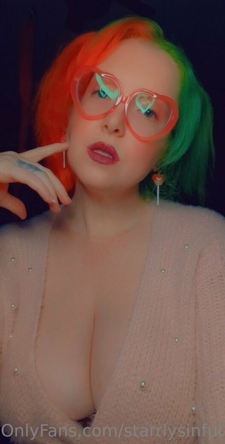 starrlysinful model nude photo