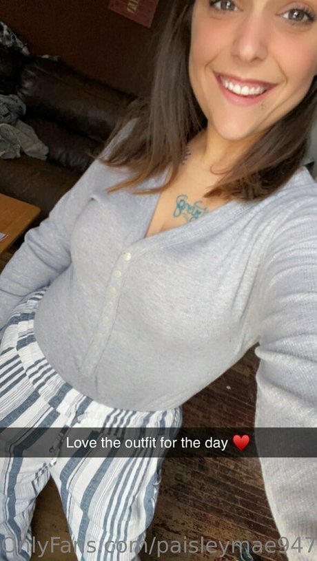 paisleymae9477 pornstar sexy picture