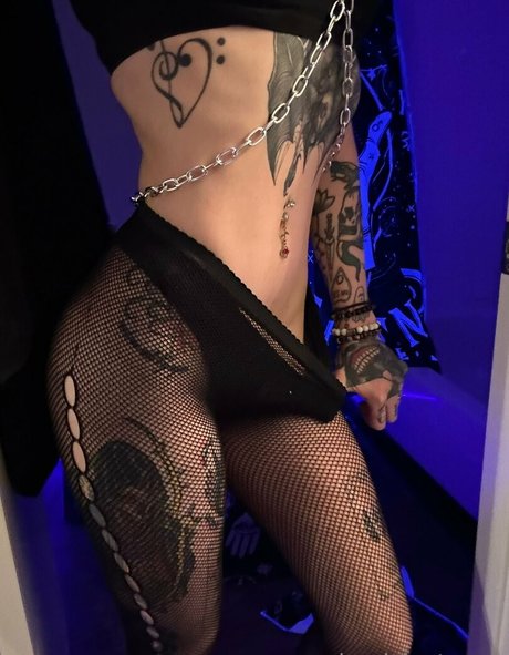 hayislost porn star photo