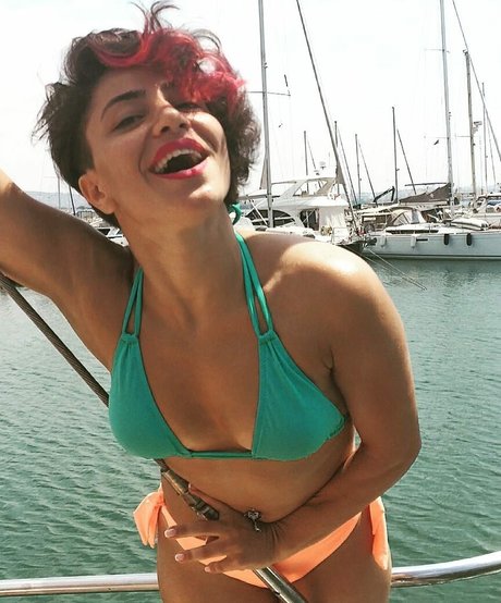 Serpil Cansz pornstar hd images