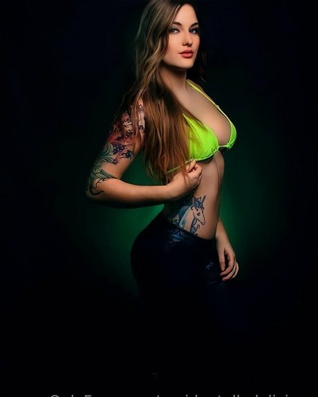 accidentallydelicious star porn photos