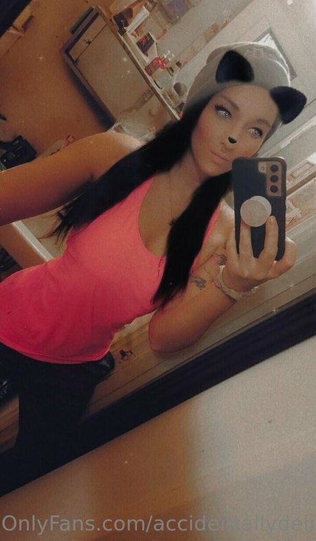 accidentallydelicious model high quality photo